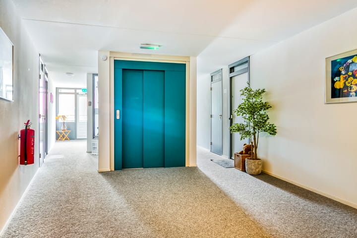 Photo 8 of Hof van Cambridge 153