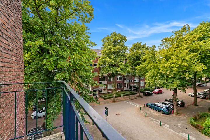 Foto 11 van Dr H. Colijnlaan 203