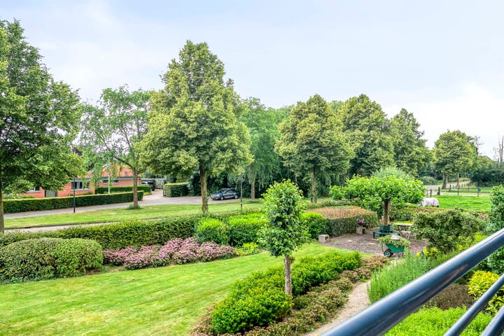 Photo 21 of Hof van Cambridge 153