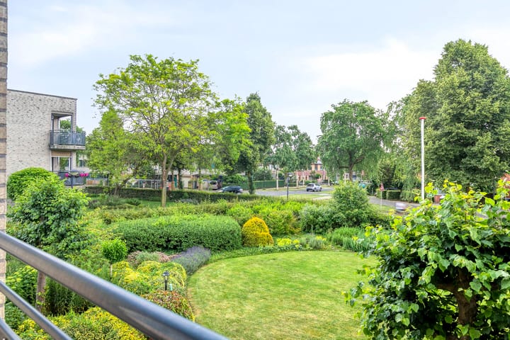 Photo 22 of Hof van Cambridge 153