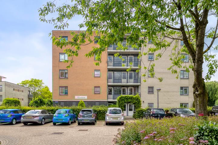 Photo 32 of Hof van Cambridge 153