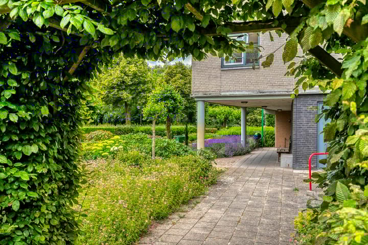 Photo 35 of Hof van Cambridge 153