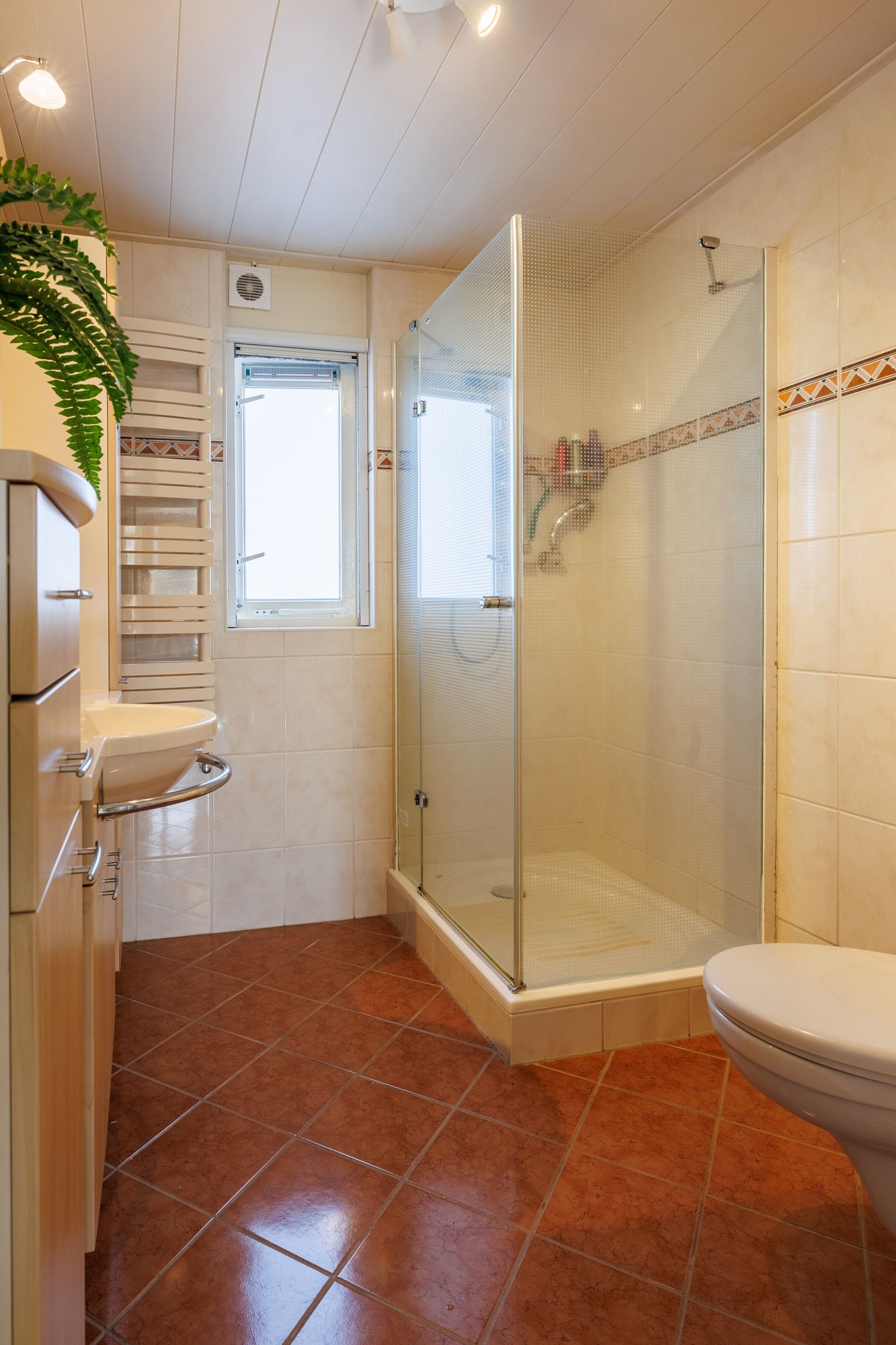 Photo 15 of Albert Cuypstraat 1