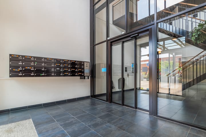 Foto 6 van Simon Carmiggelthof 226