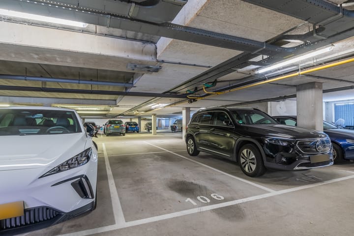 Foto 41 van Simon Carmiggelthof 226