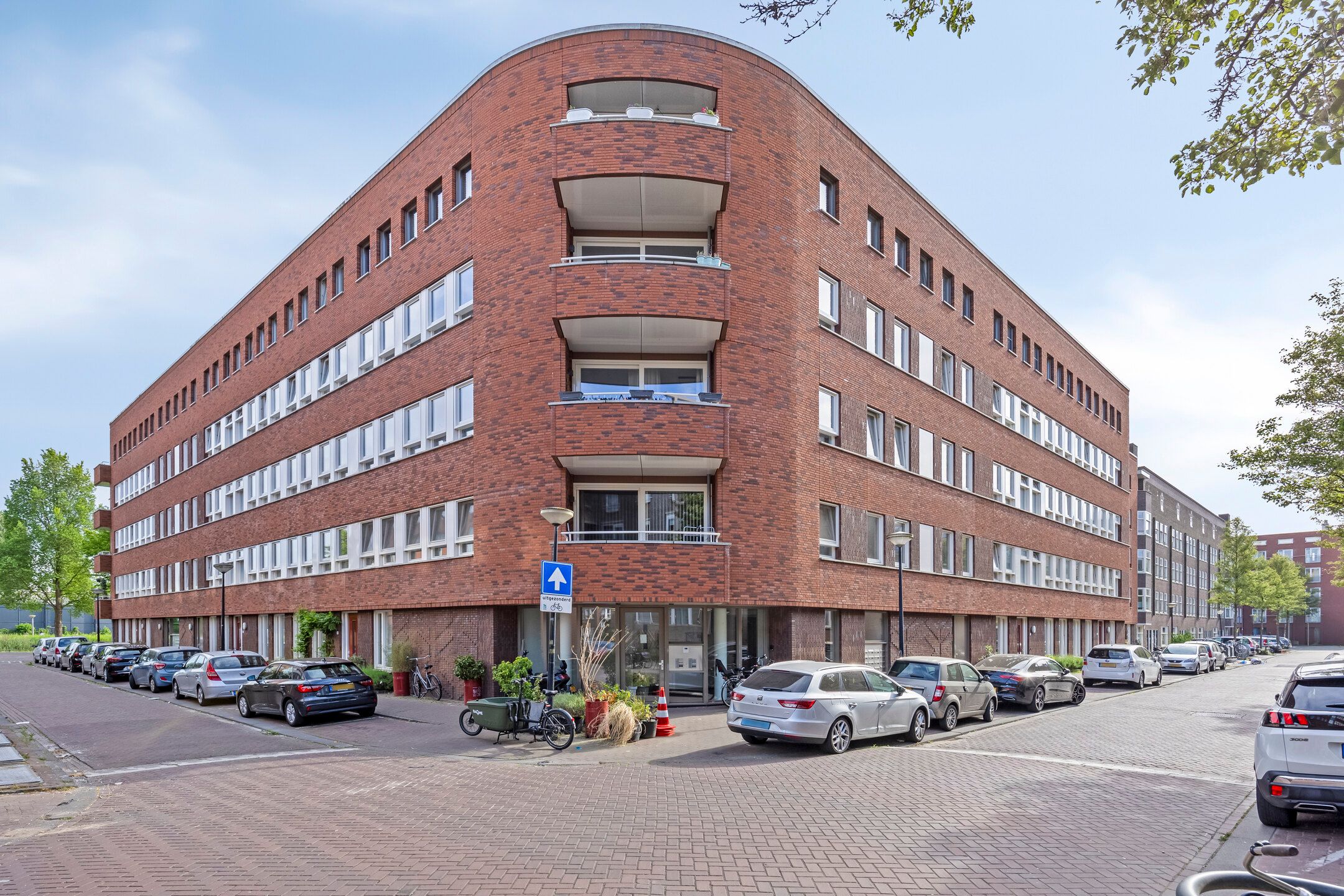 Photo 36 of Ombilinstraat 26