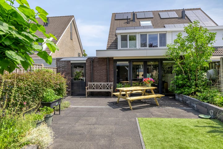 Foto 4 van Rozenburg 42