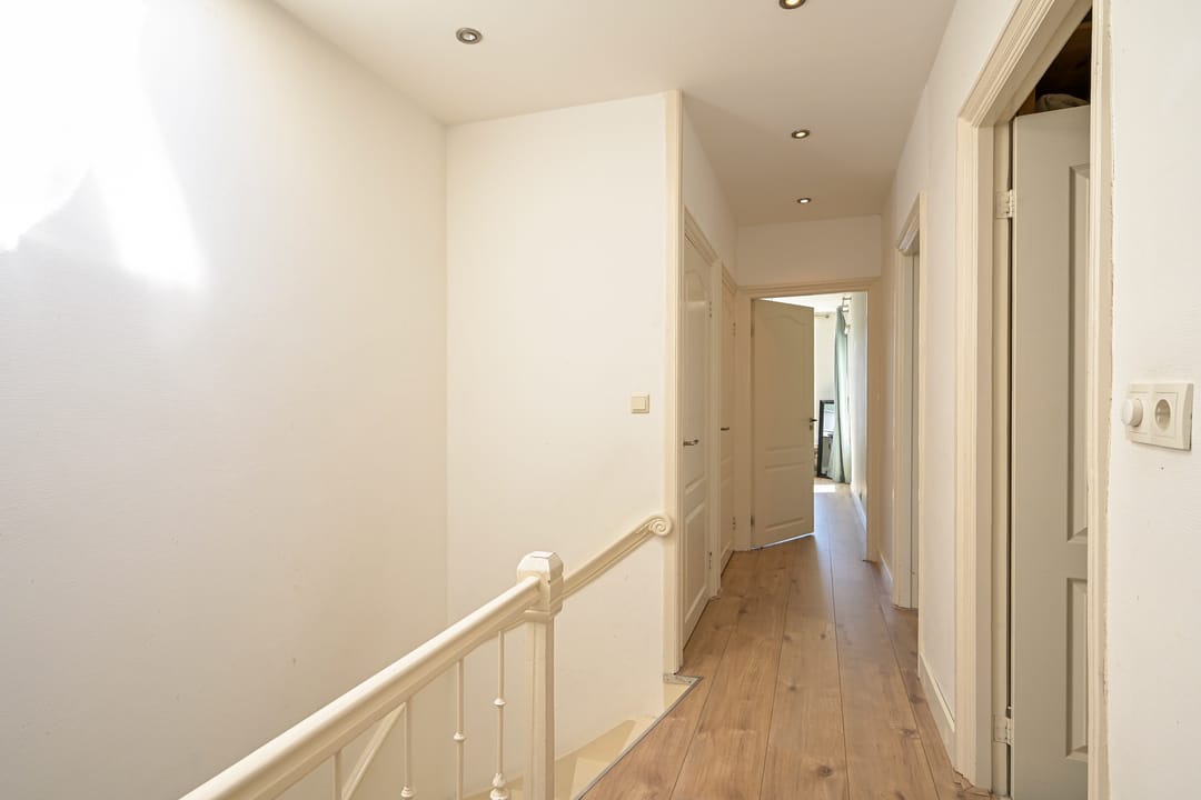 Foto 17 van Van Loostraat 50