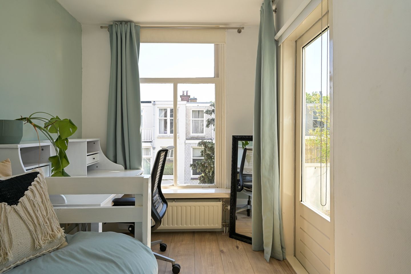 Foto 25 van Van Loostraat 50