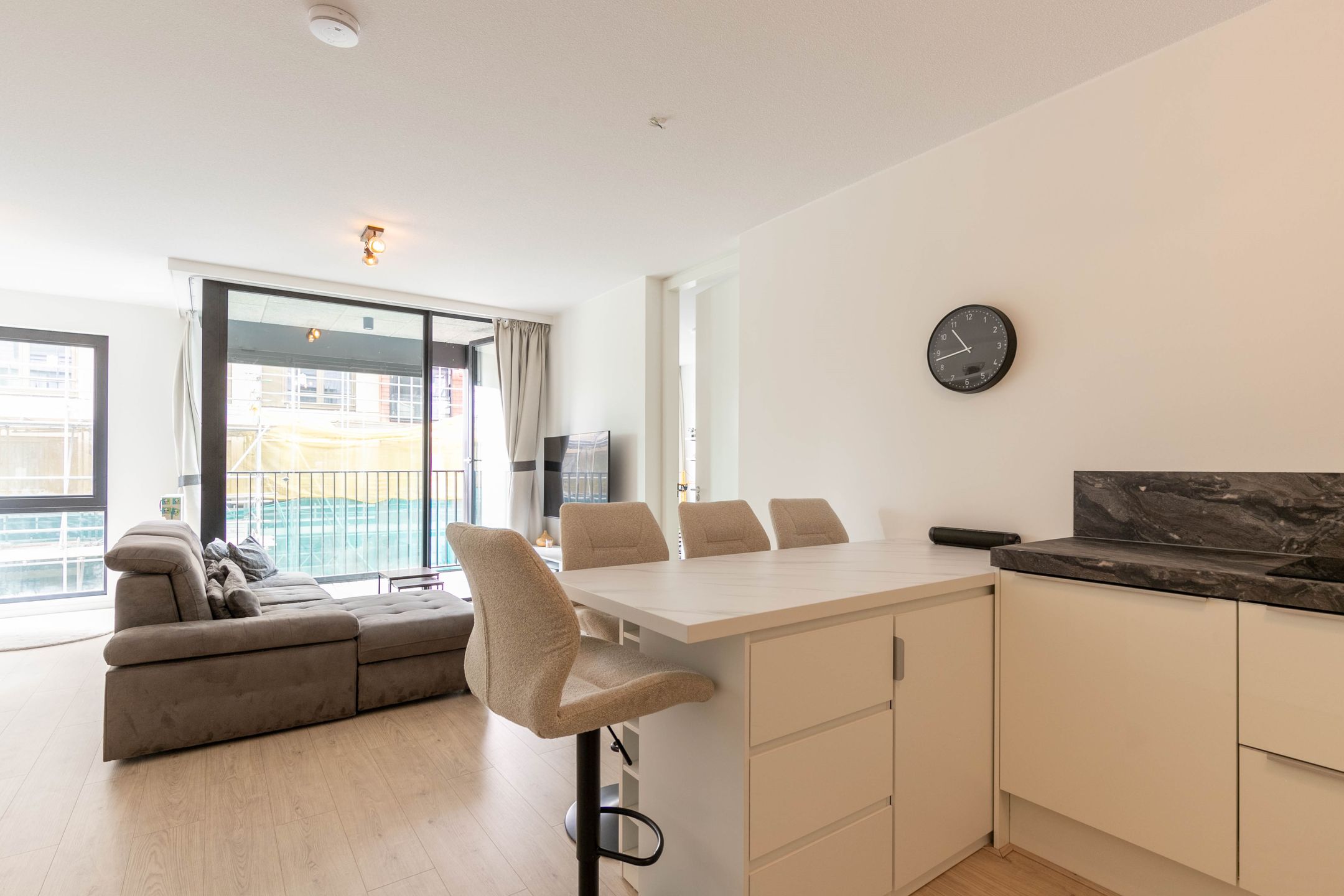 Photo 12 of Dudokstraat 42