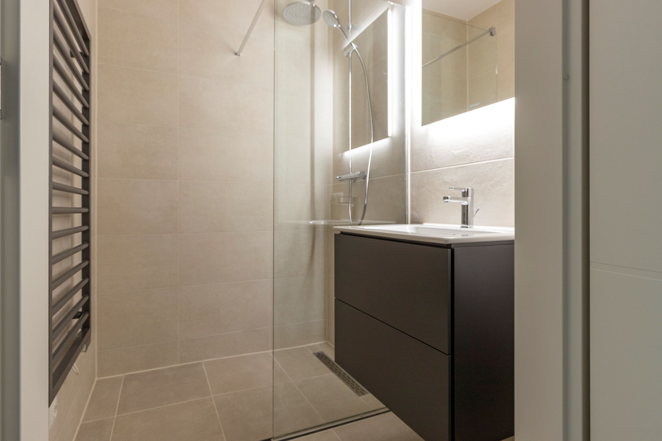 Photo 18 of Dudokstraat 42