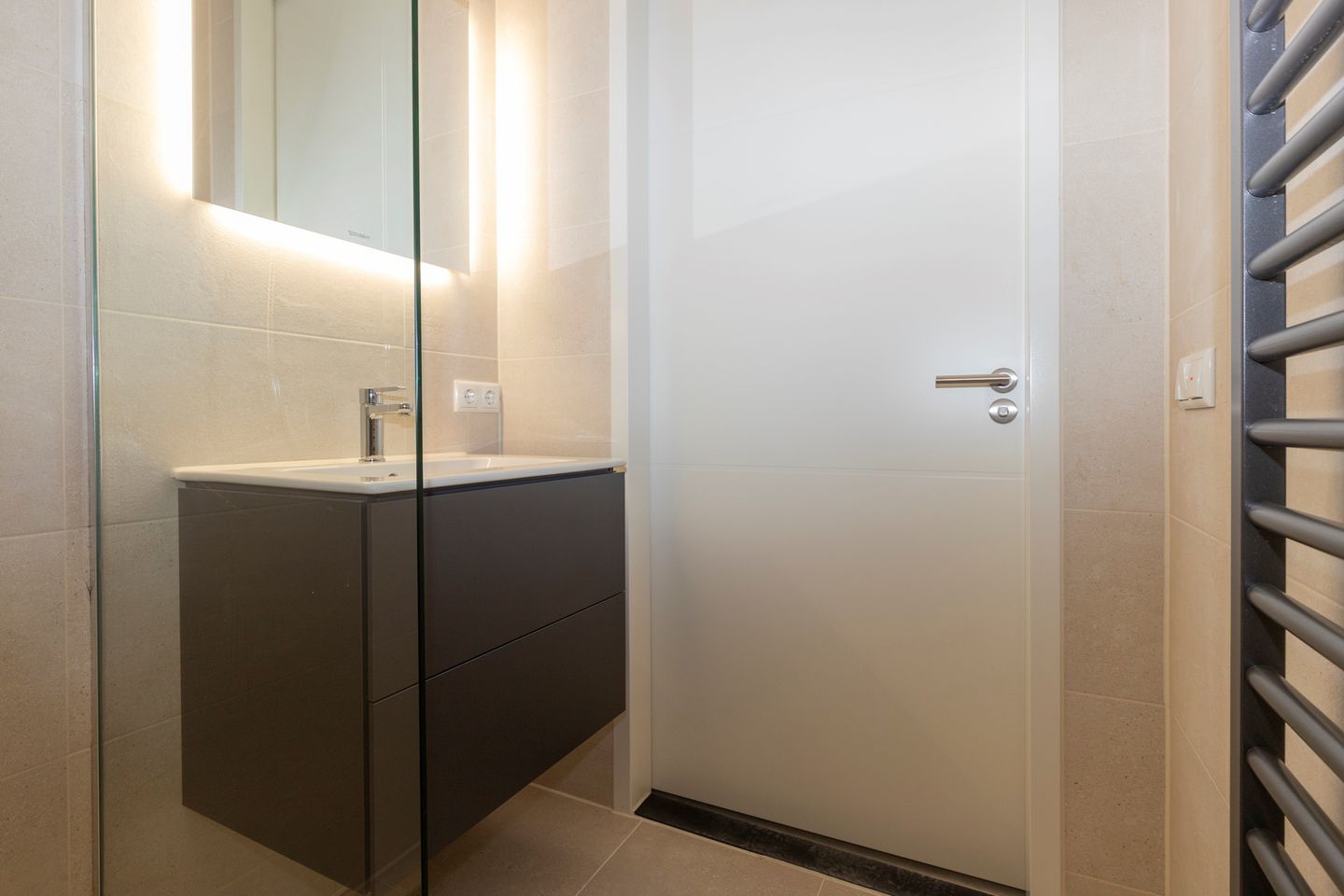 Photo 19 of Dudokstraat 42