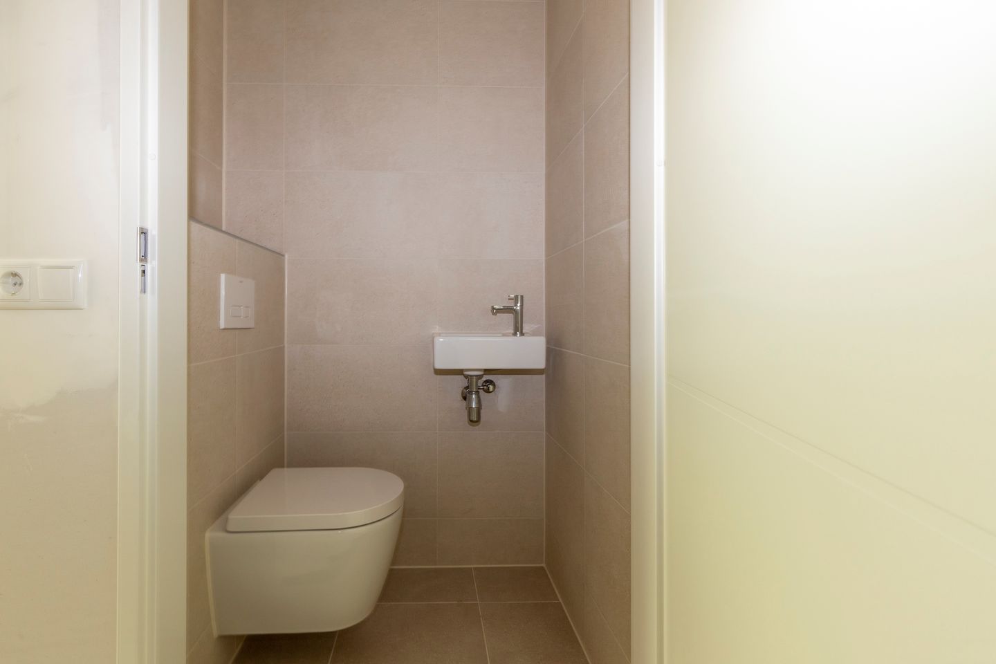 Photo 20 of Dudokstraat 42