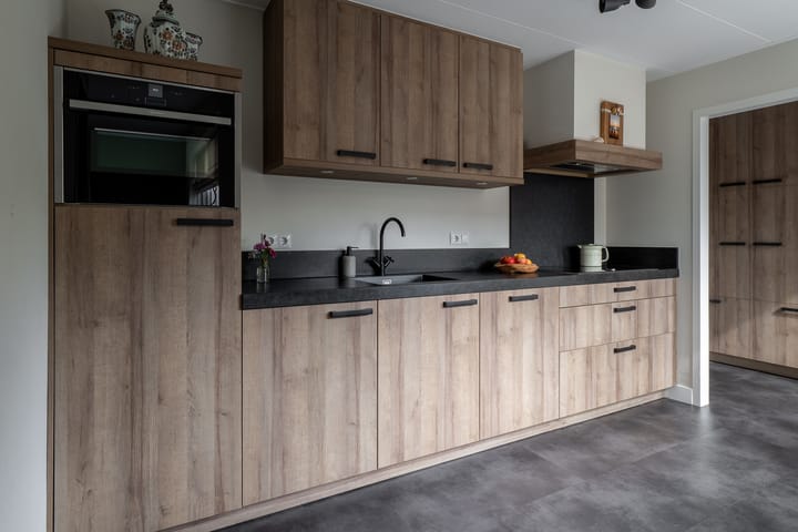 Photo 15 of J. ten Catestraat 14