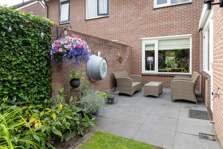 Photo 30 of J. ten Catestraat 14