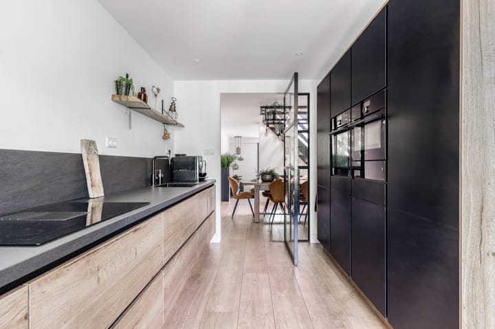 Foto 17 van Deutzstraat 10-A