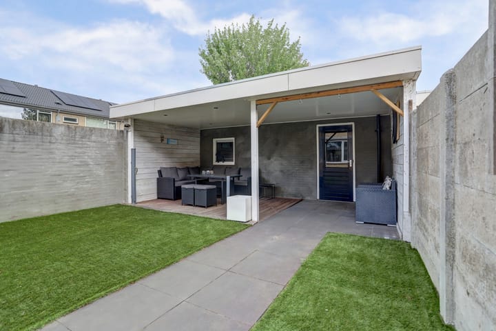 Foto 23 van Hugo van der Goesstraat 16