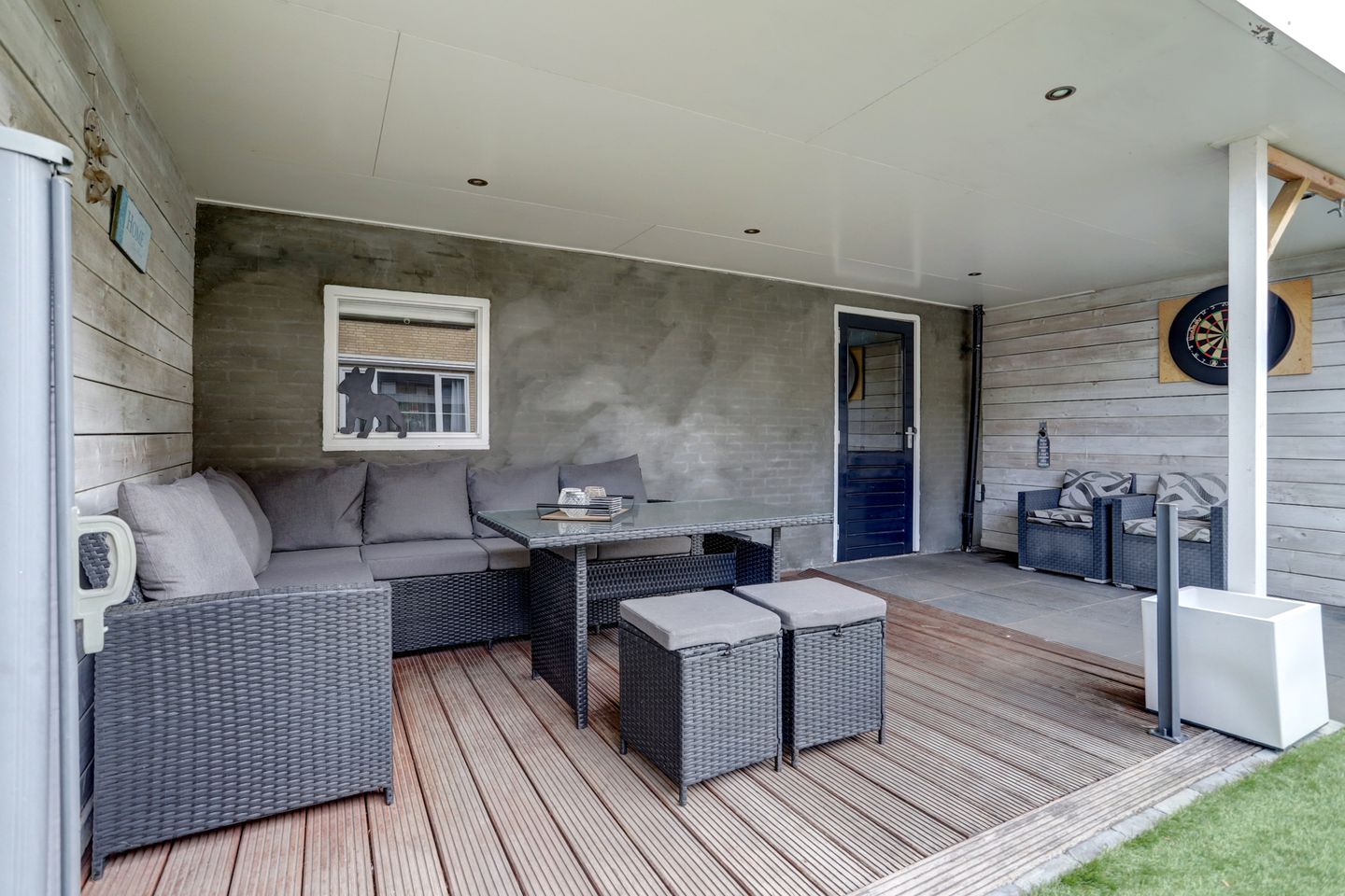 Photo 25 of Hugo van der Goesstraat 16