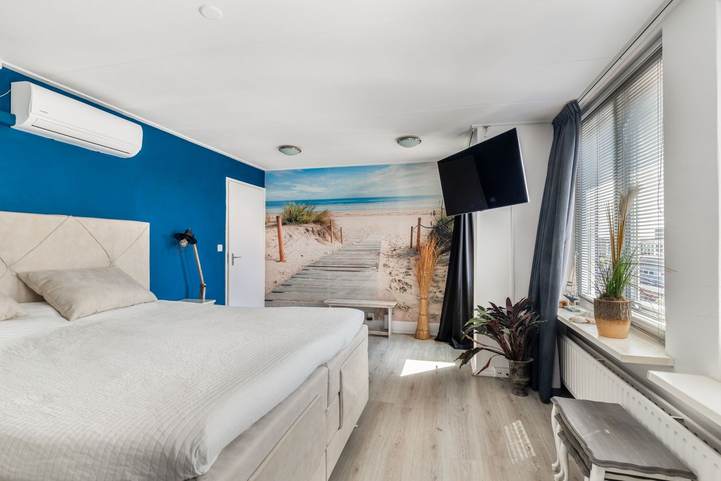 Foto 34 van Deutzstraat 10-A