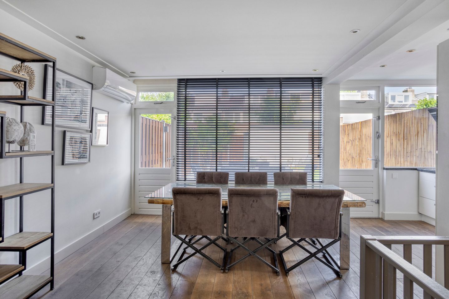 Photo 14 of Joos Banckertstraat 14