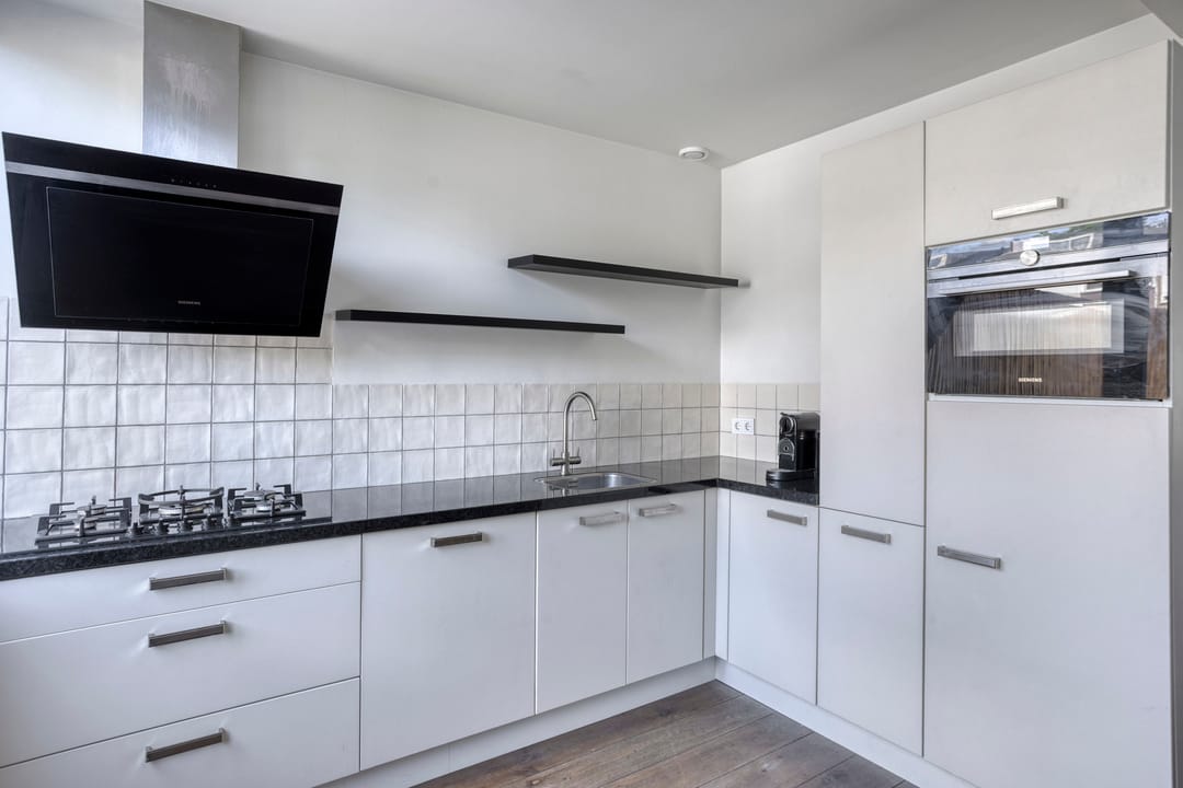 Photo 16 of Joos Banckertstraat 14