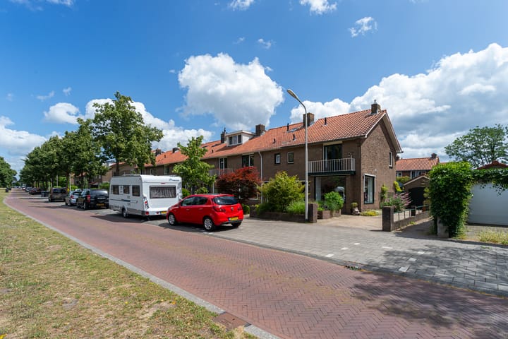 Foto 33 van Prinses Margrietplantsoen 2