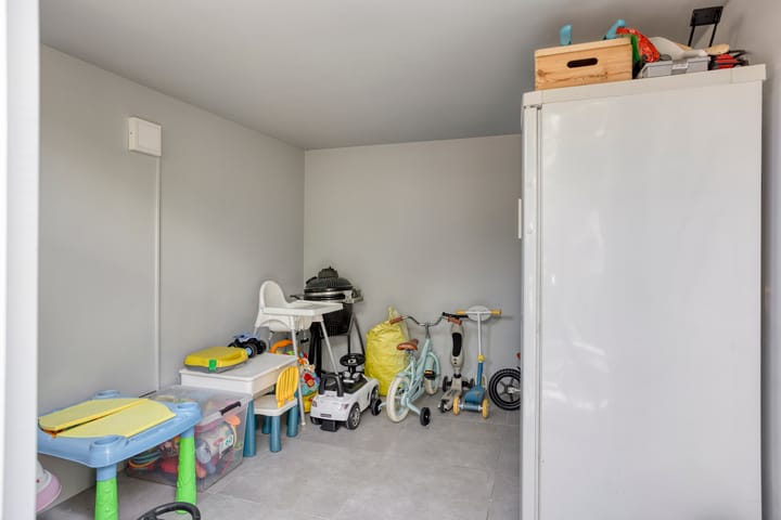 Photo 32 of Joos Banckertstraat 14