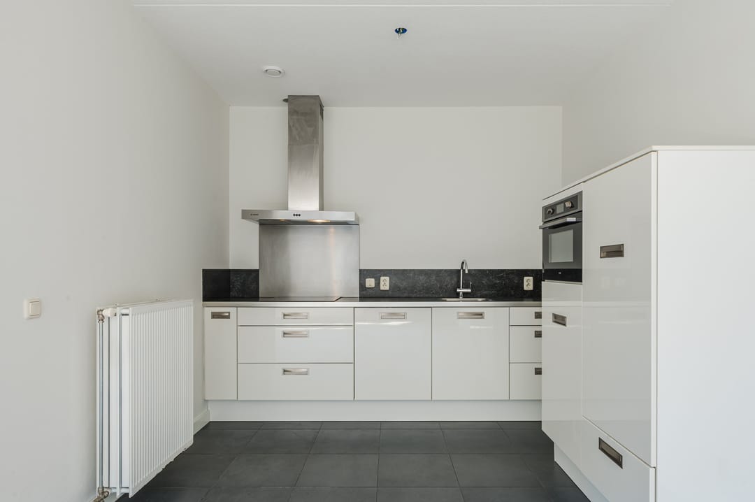 Photo 11 of Derkinderenstraat 126