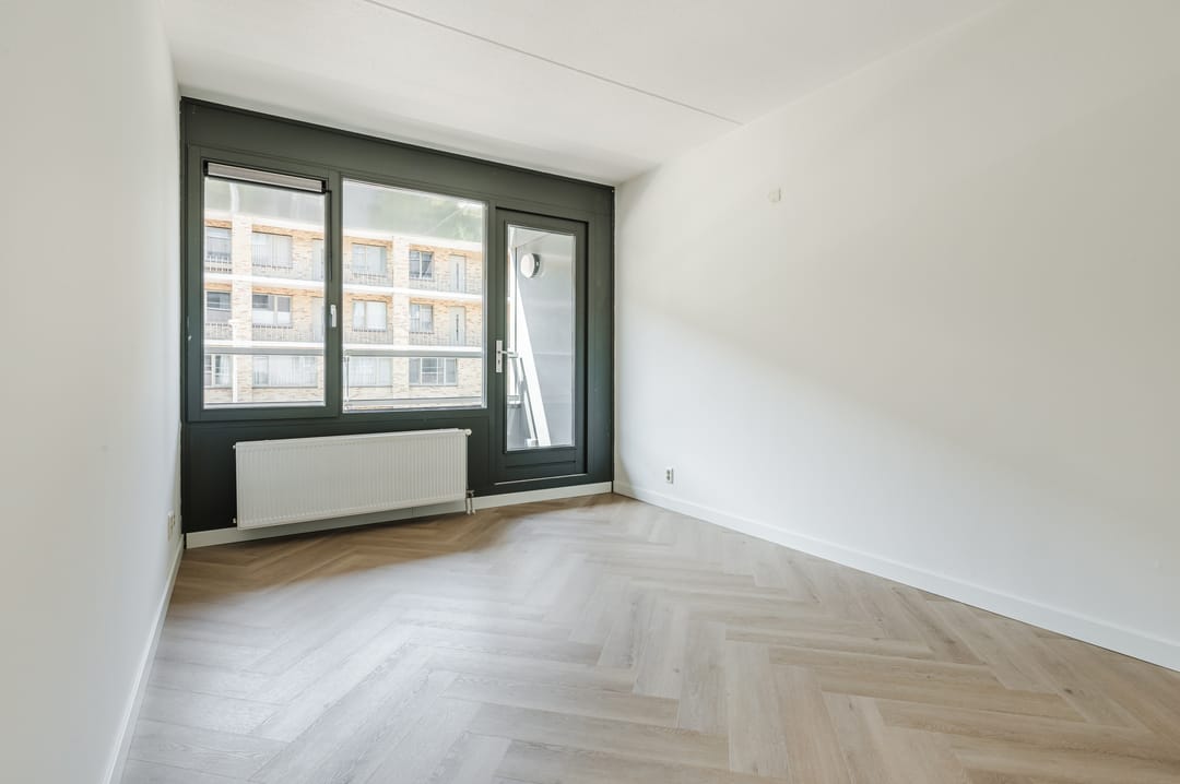 Photo 17 of Derkinderenstraat 126