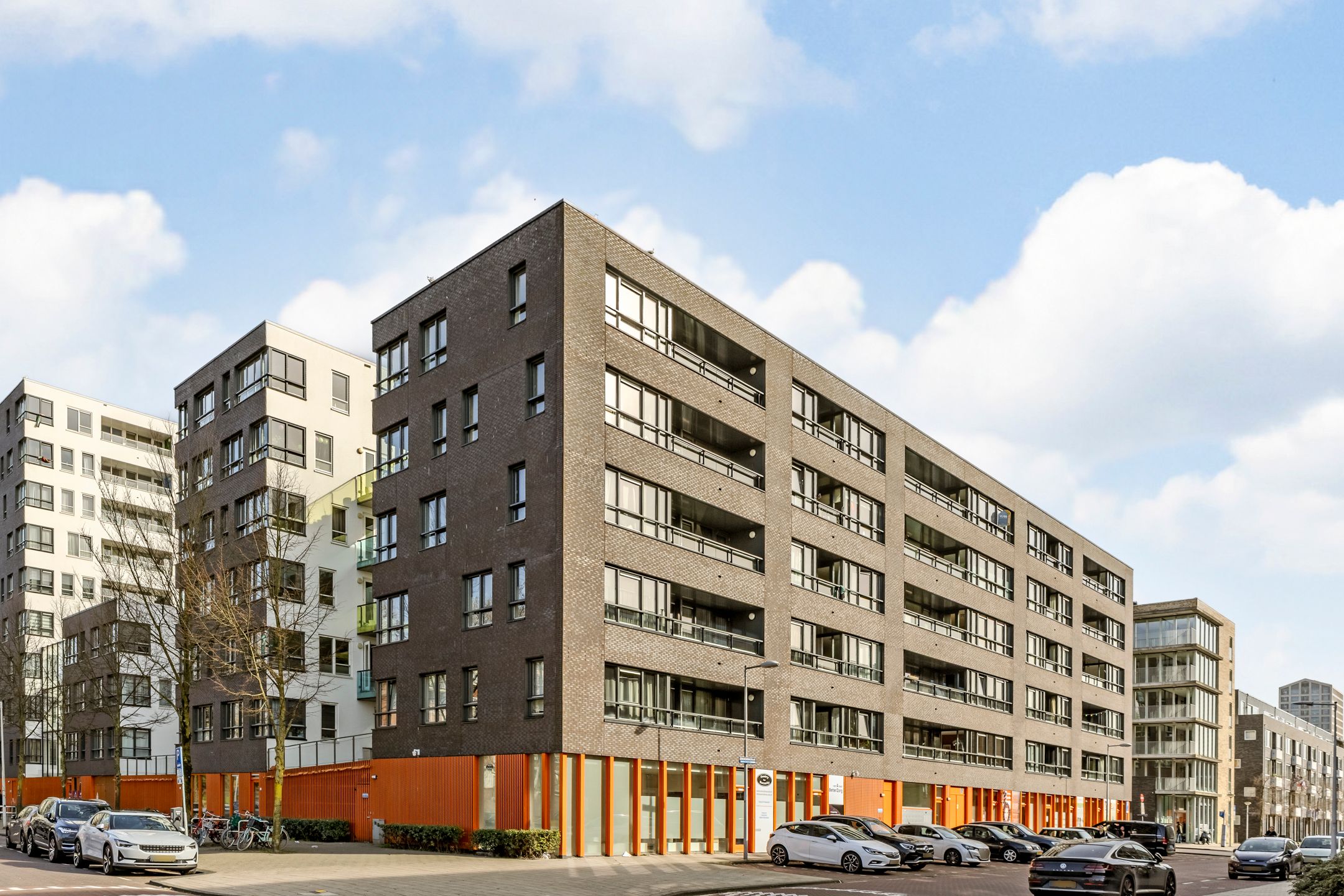 Photo 33 of Derkinderenstraat 126