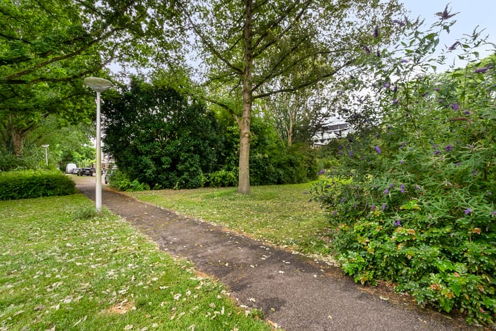 Foto 23 van Thomas à Kempislaan 3