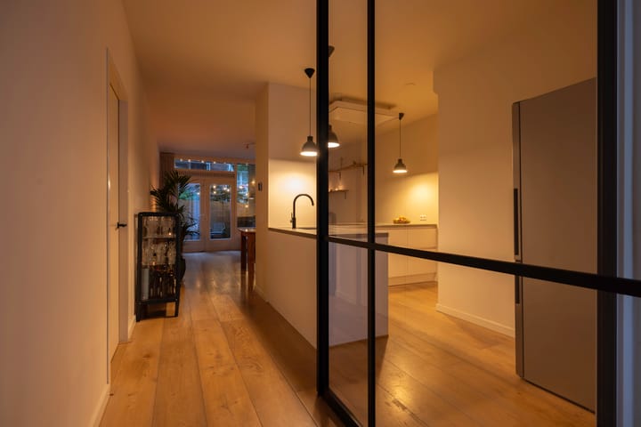 Foto 7 van Preangerstraat 1