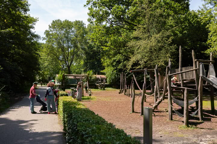 Foto 38 van Preangerstraat 1