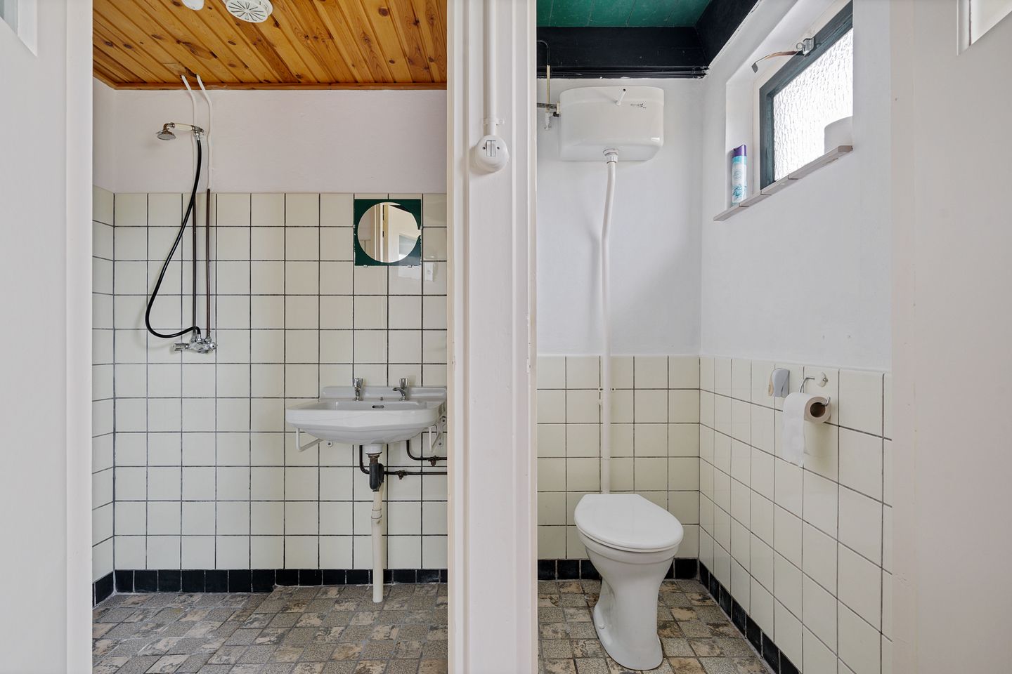 Photo 29 of Hoofdstraat 3