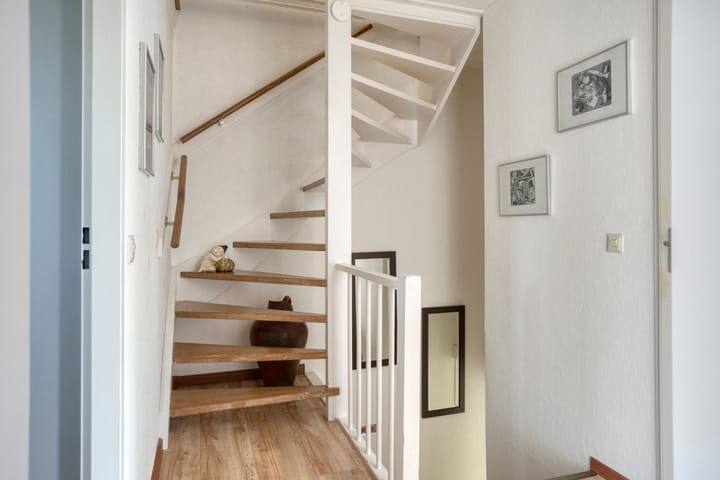 Foto 18 van Staringstraat 147