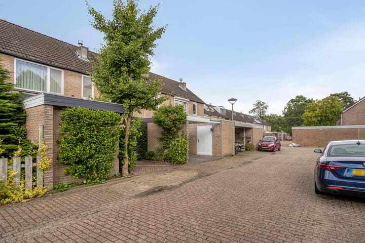 Foto 28 van Staringstraat 147