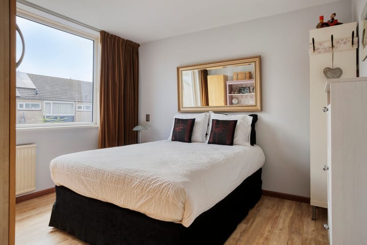 Foto 13 van Staringstraat 147