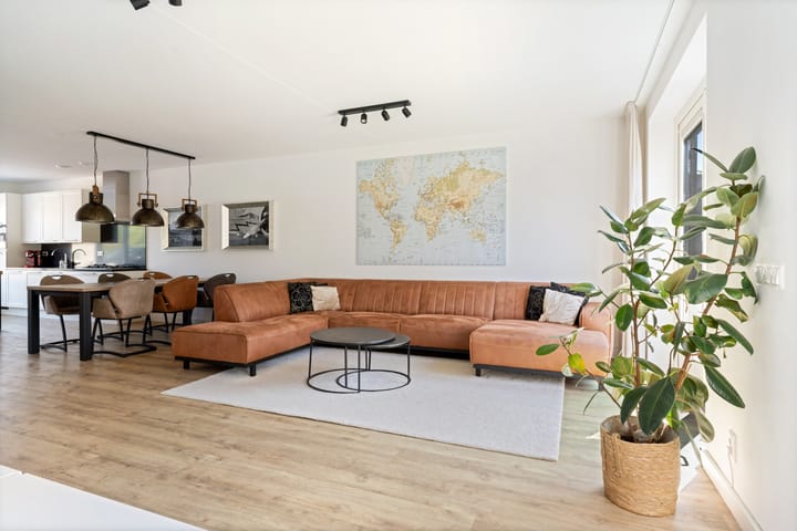 Foto 19 van Maximalaan 54