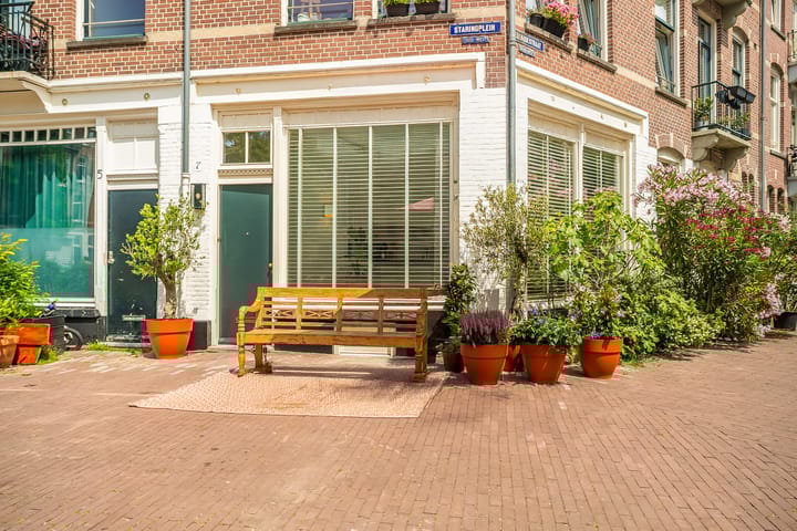 Foto 1 van Staringplein 7