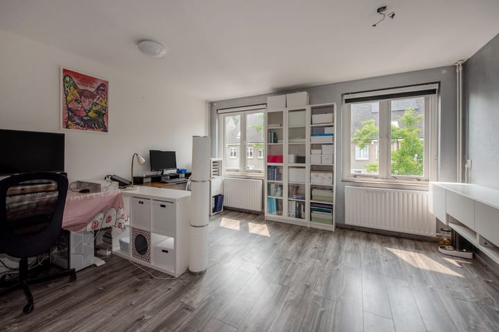 Foto 22 van Dr. L.J. Rogierstraat 17