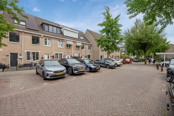 Foto 30 van Dr. L.J. Rogierstraat 17