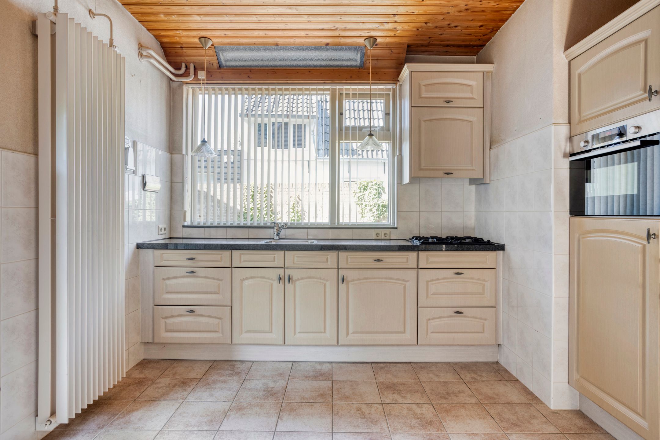 Photo 9 of Goudenregenstraat 5