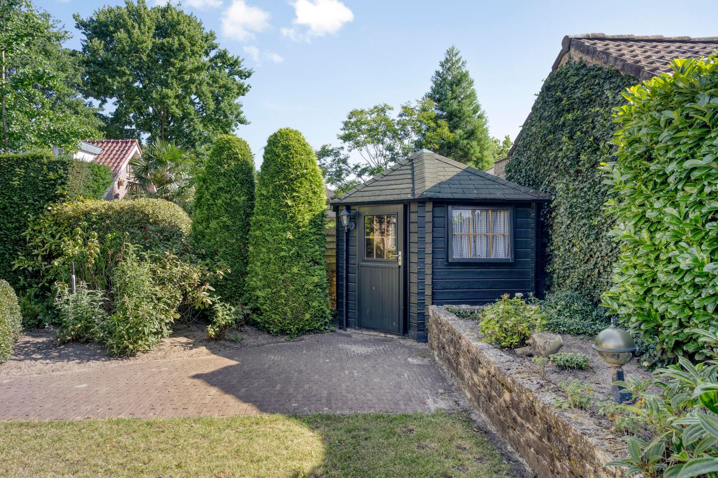 Photo 35 of Goudenregenstraat 5