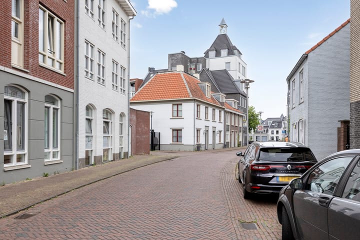 Foto 25 van Sportparkweg 122