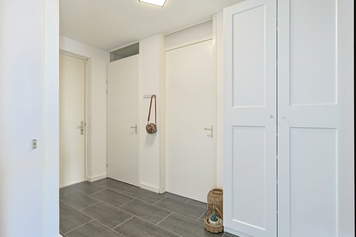 Photo 6 of Stadhoudersplein 105