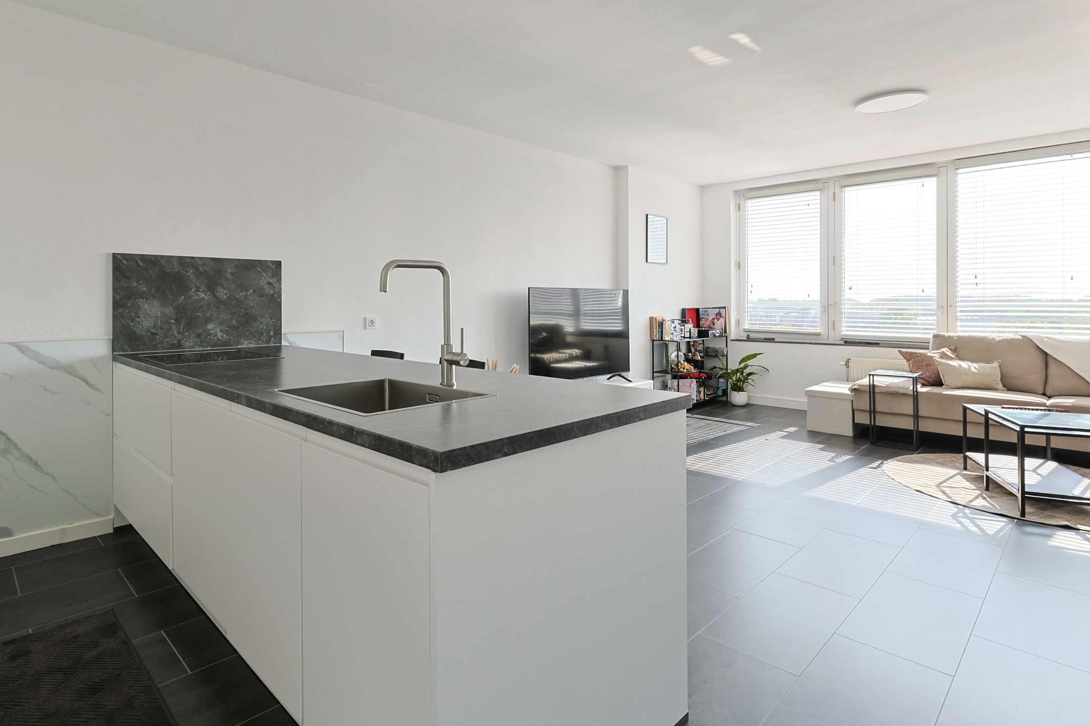 Foto 18 van Stadhoudersplein 105