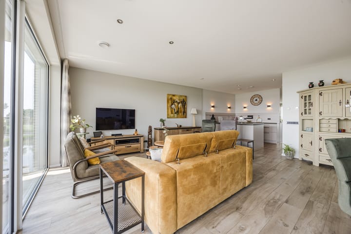 Foto 19 van Saillant 73