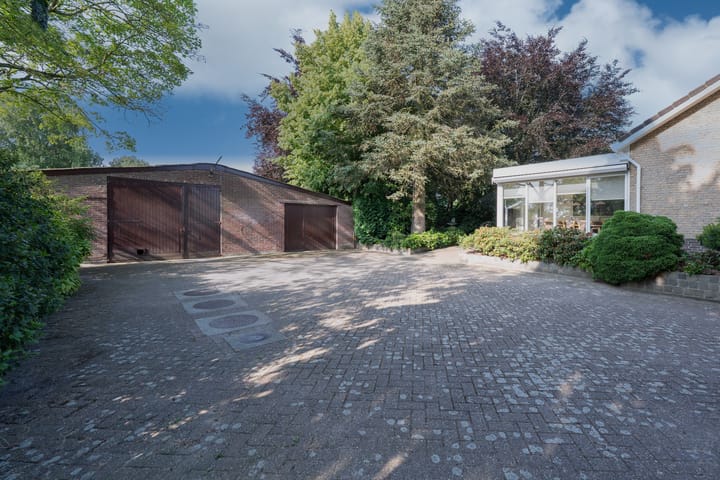 Photo 7 of Sint Maartenstraat 10