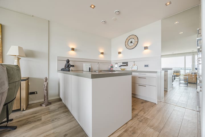 Foto 26 van Saillant 73