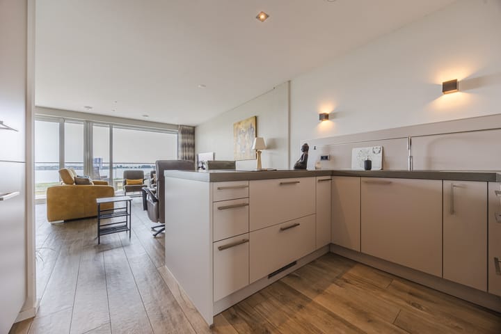 Foto 28 van Saillant 73